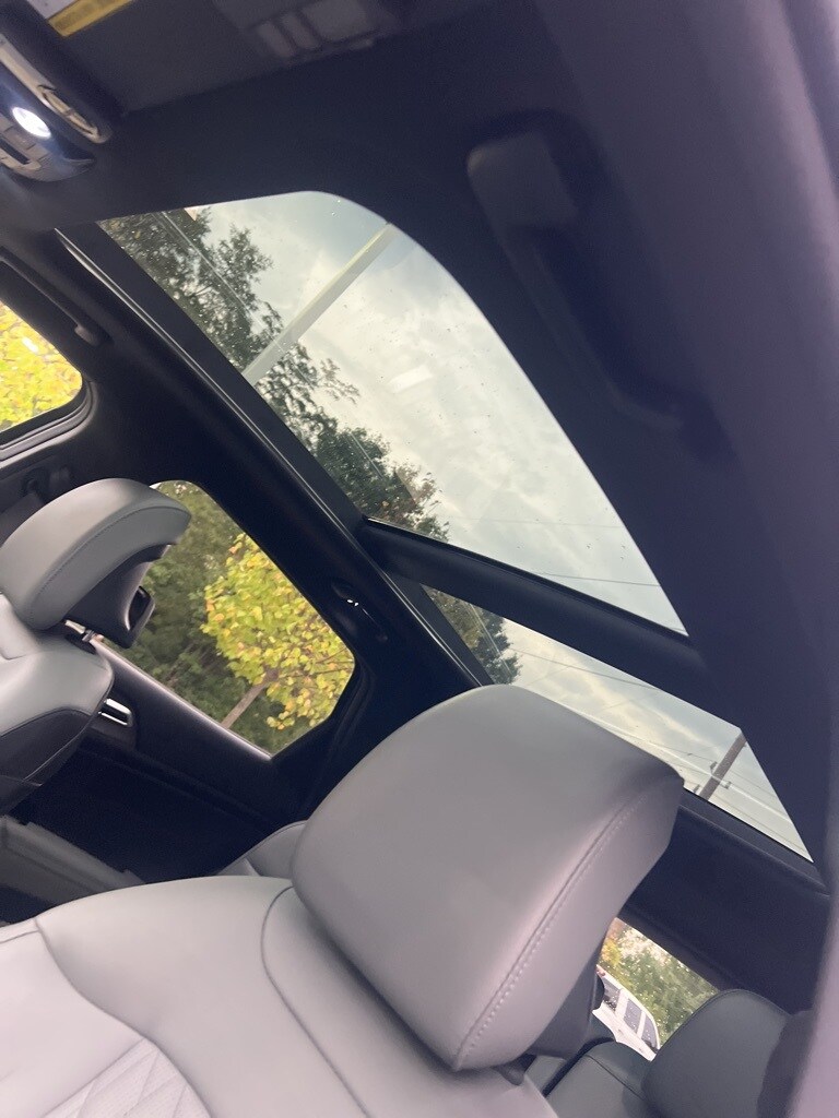 2023 Kia Sportage X-Line photo 3