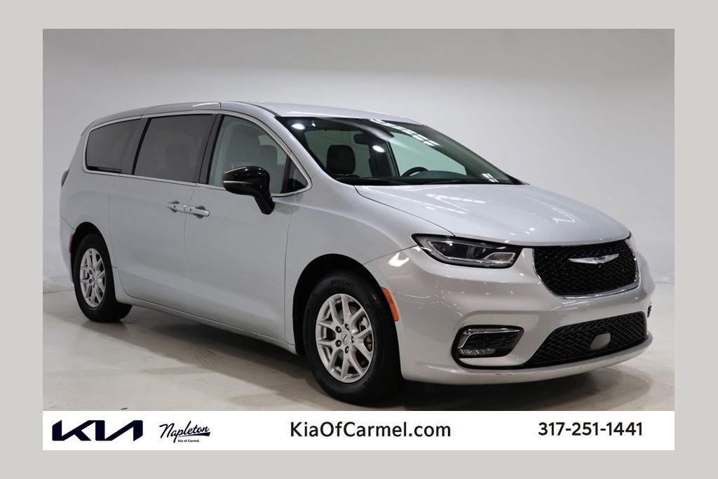 2024 Chrysler Pacifica