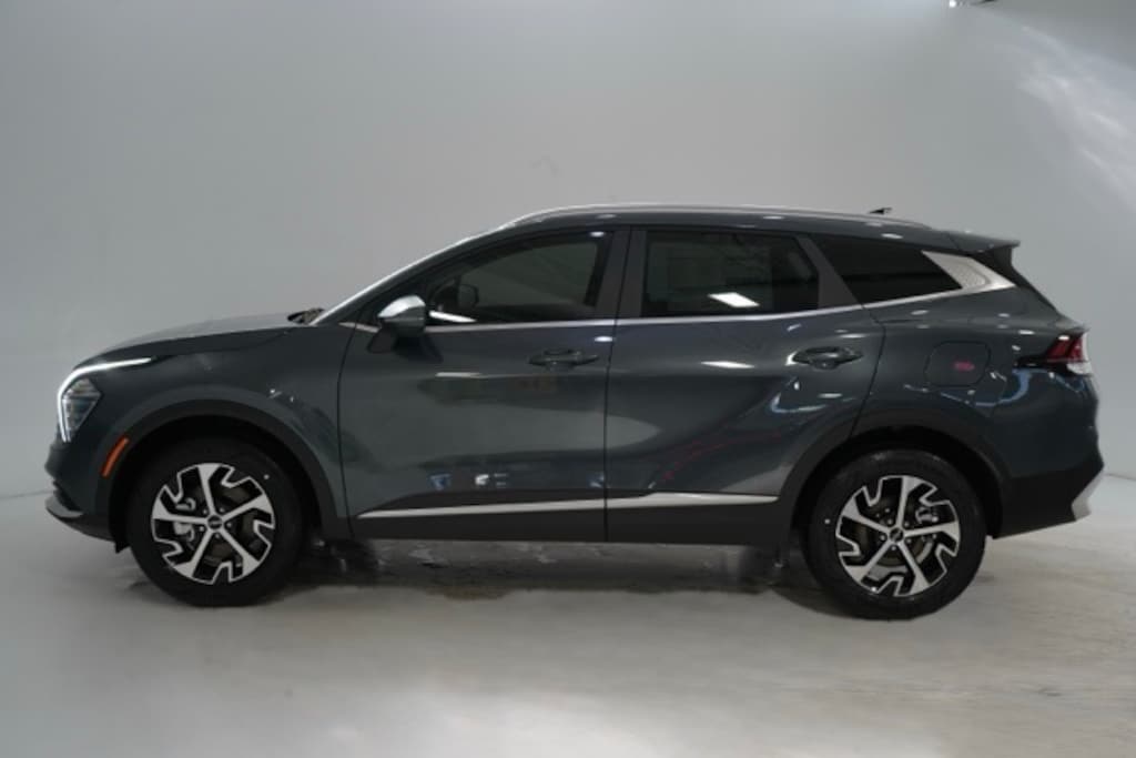 New 2025 Kia Sportage Hybrid EX SUV