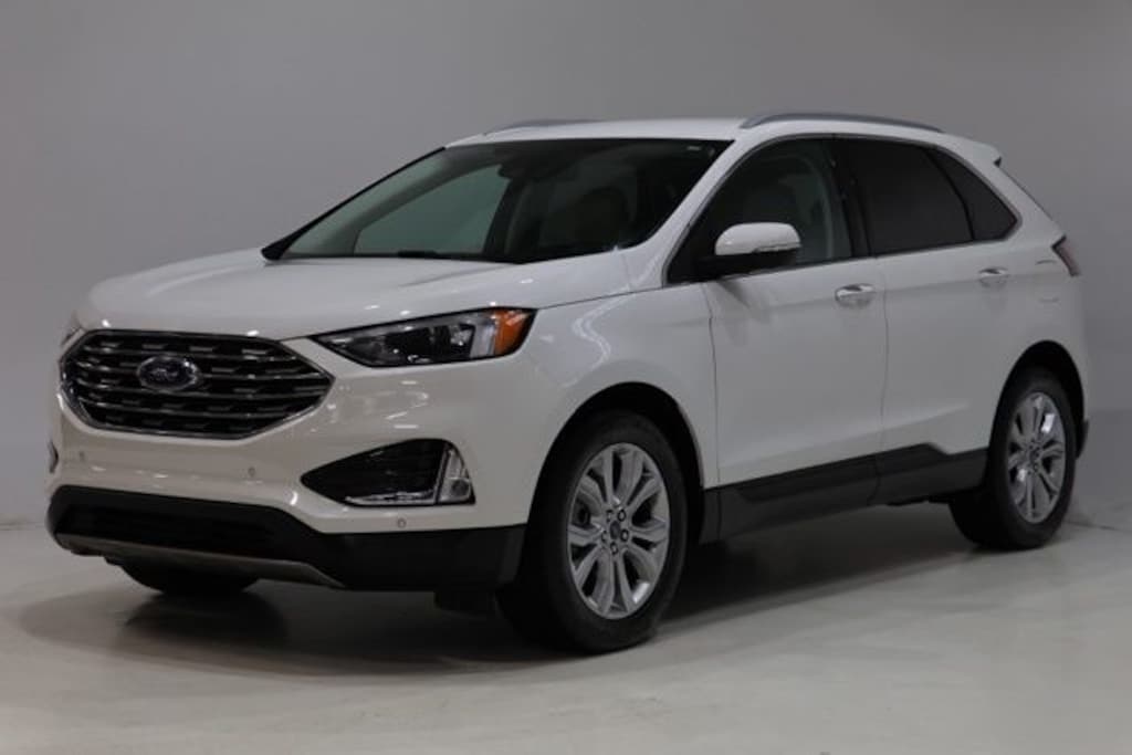 Used 2022 Ford Edge Titanium SUV