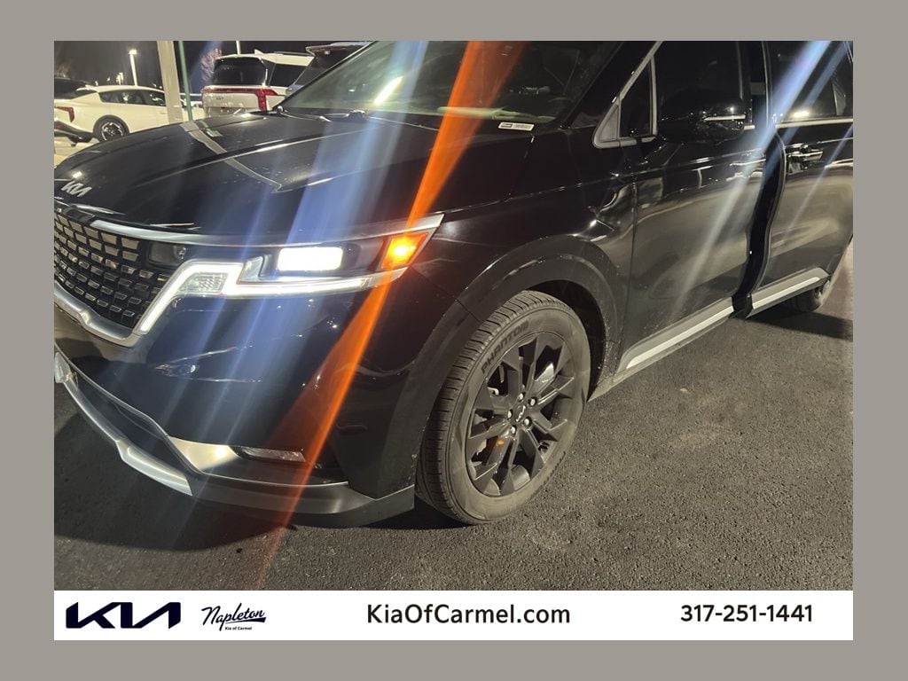 Used 2022 Kia Carnival SX Minivan/Van