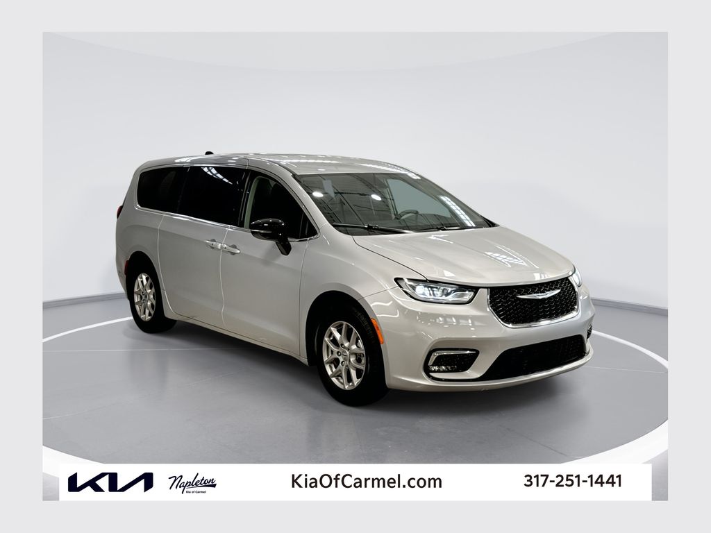 2024 Chrysler Pacifica