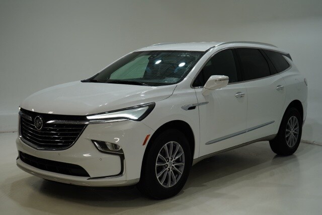 2024 Buick Enclave Premium photo 3