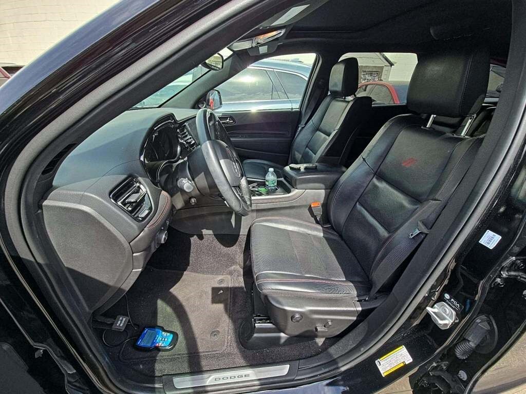 2022 Dodge Durango R/T photo 2