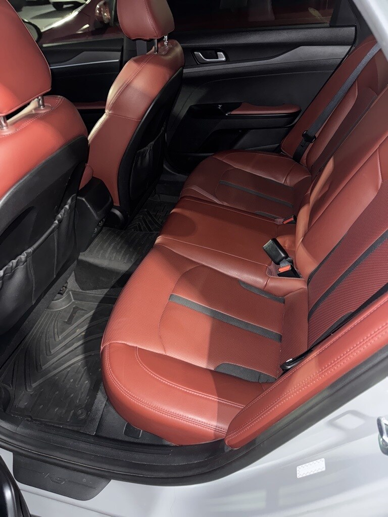 2022 Kia K5 GT-Line photo 2