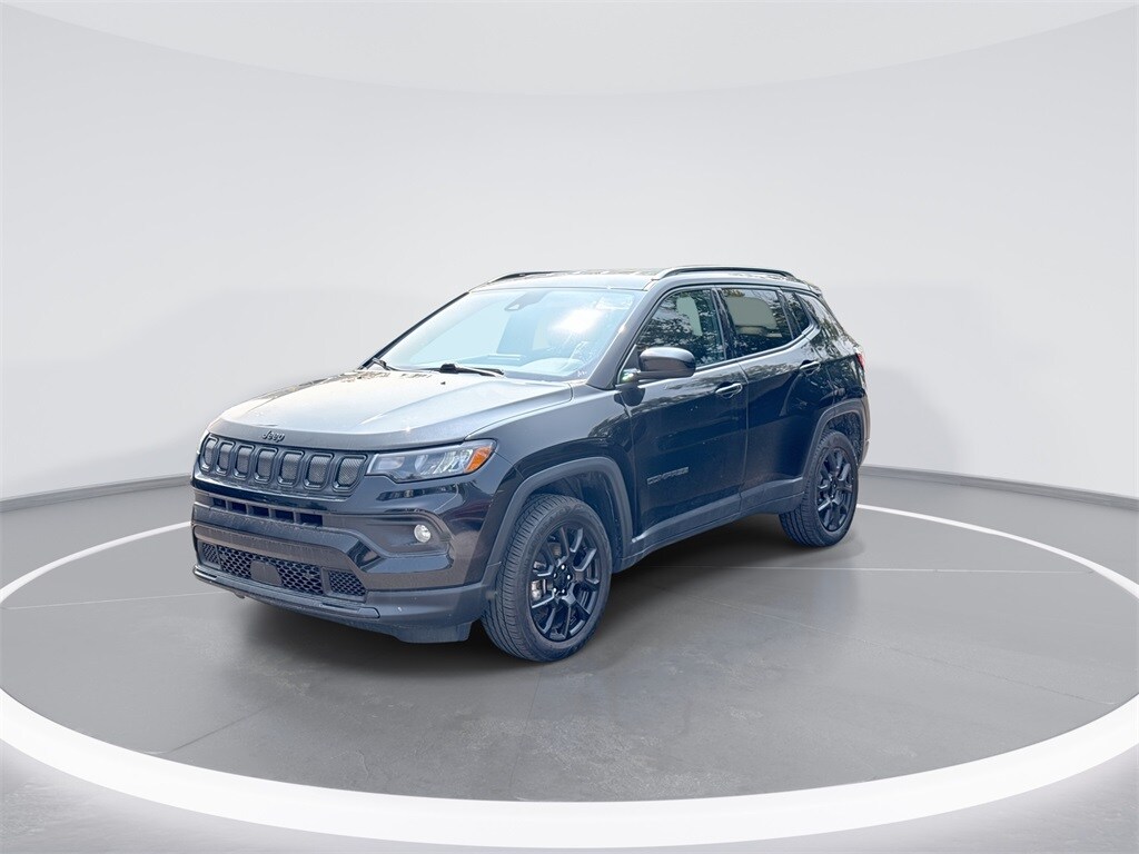 2022 Jeep Compass Altitude photo 3