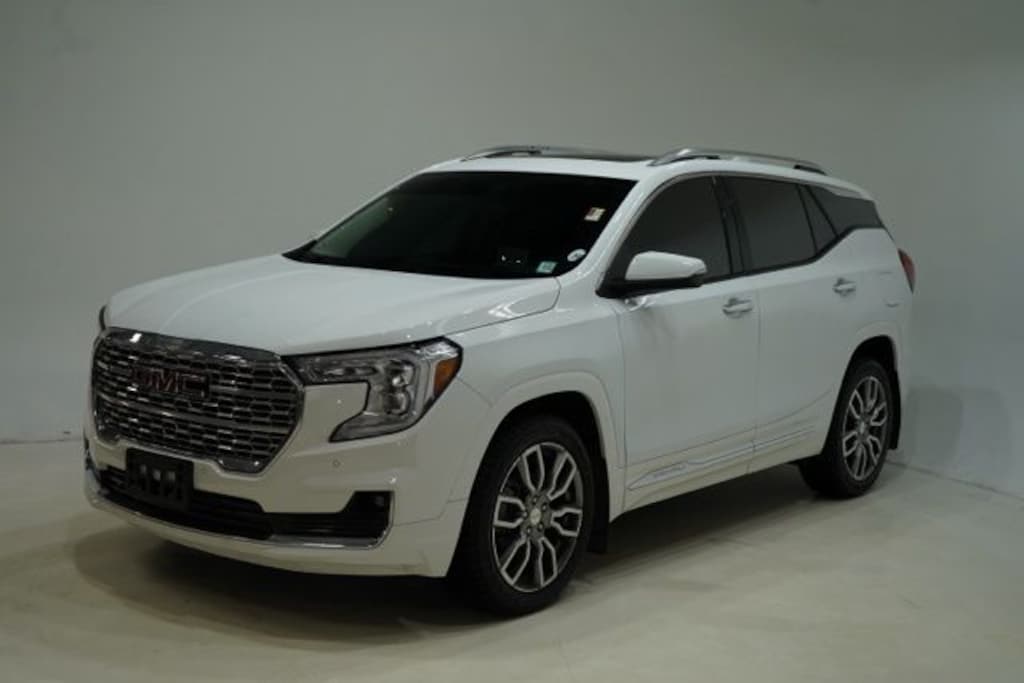Used 2022 GMC Terrain Denali SUV