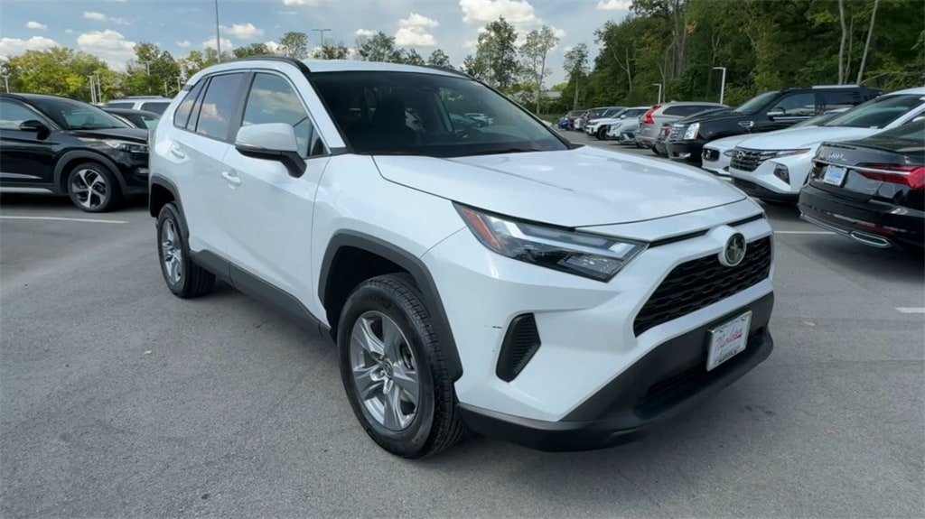 Used 2022 Toyota RAV4 XLE with VIN 2T3P1RFV2NW299691 for sale in Indianapolis, IN