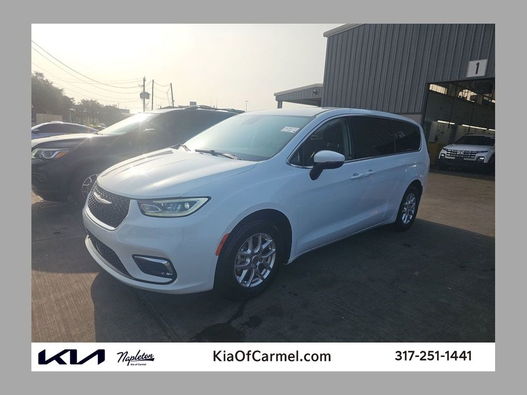 2023 Chrysler Pacifica