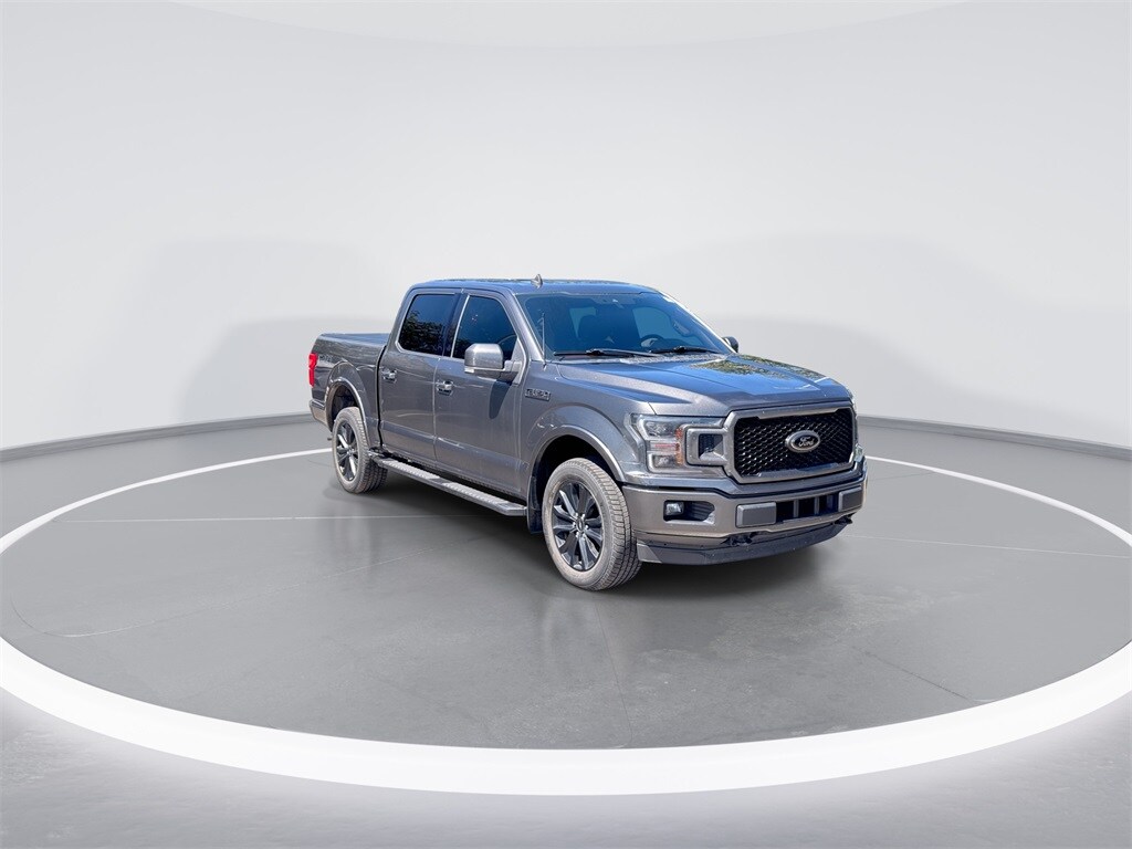 2020 Ford F-150 Lariat photo 2