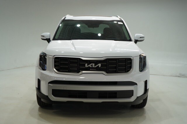 2025 Kia Telluride S photo 2