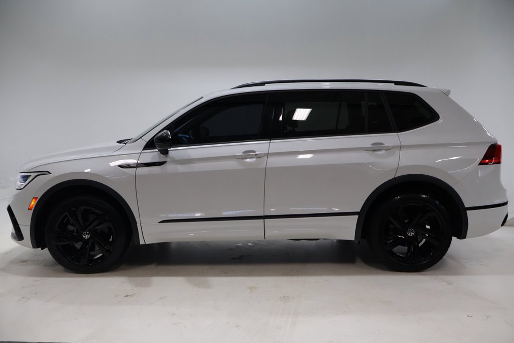 Used 2023 Volkswagen Tiguan 2.0T SE R-Line Black SUV