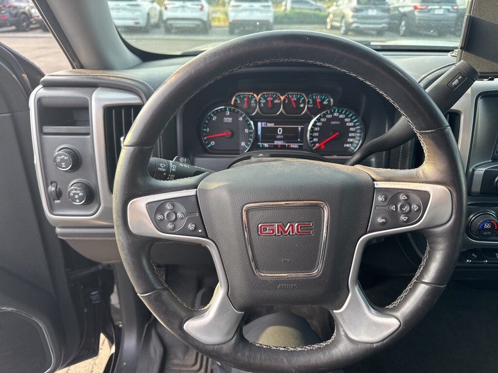 2017 Gmc Sierra 1500 SLT photo 4