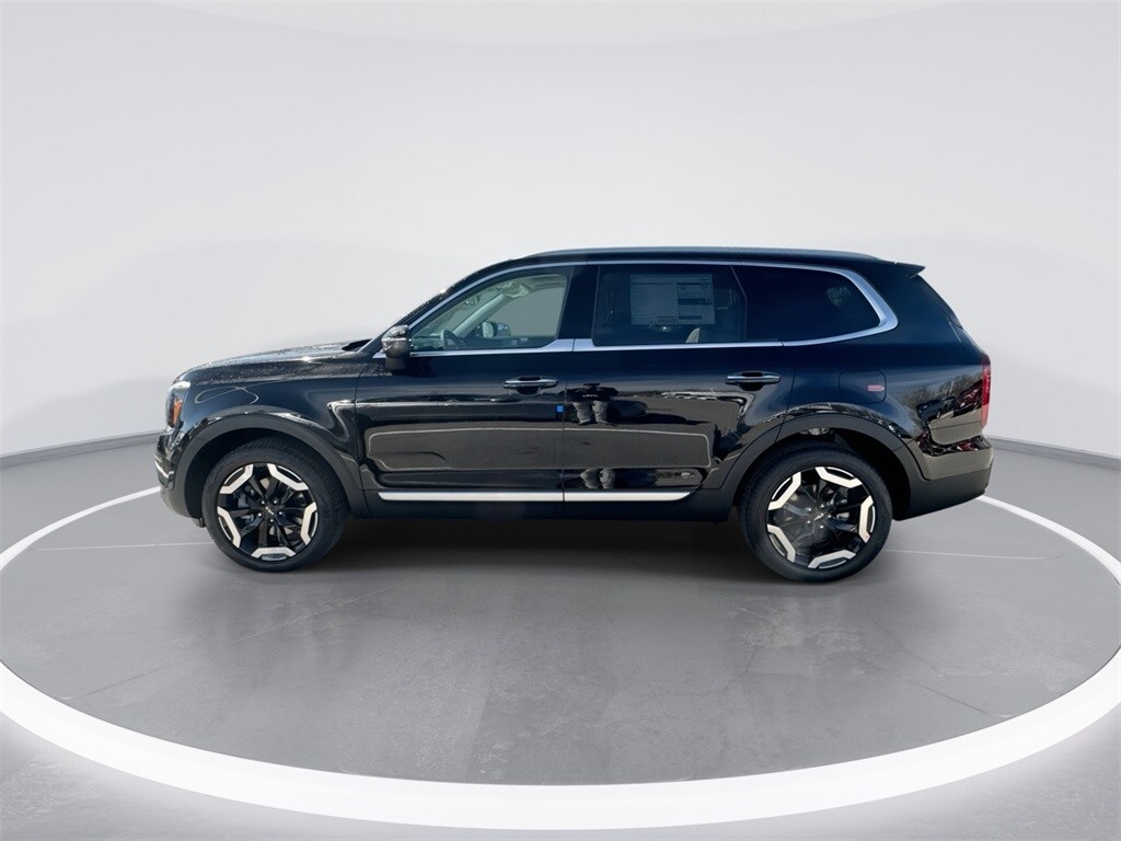 2025 Kia Telluride S photo 2