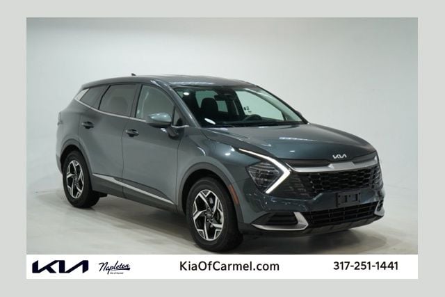 2024 Kia Sportage LX's photo