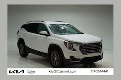 2024 GMC Terrain SLT SUV