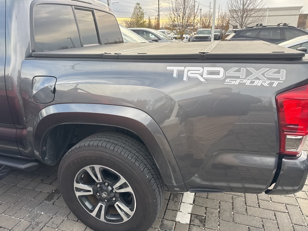 Used 2016 Toyota Tacoma TRD Sport Truck