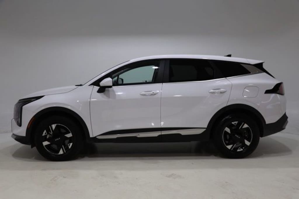 Used 2026 Kia Sportage LX SUV