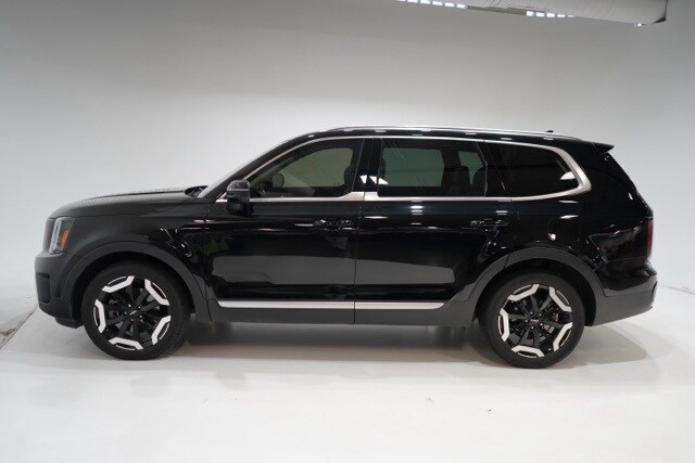 2024 Kia Telluride EX photo 4