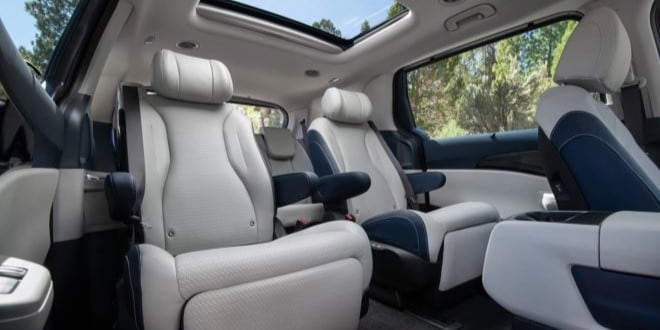 Kia Carnival 7 seat VIP seating