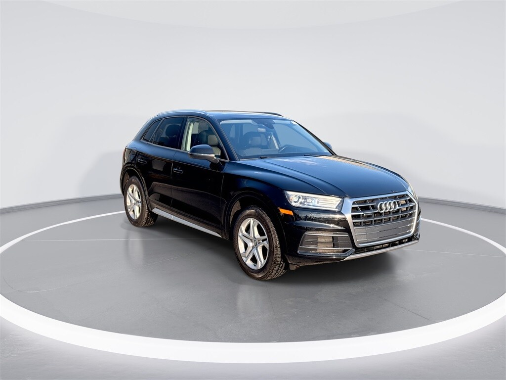 2018 Audi Q5 2.0T photo 2