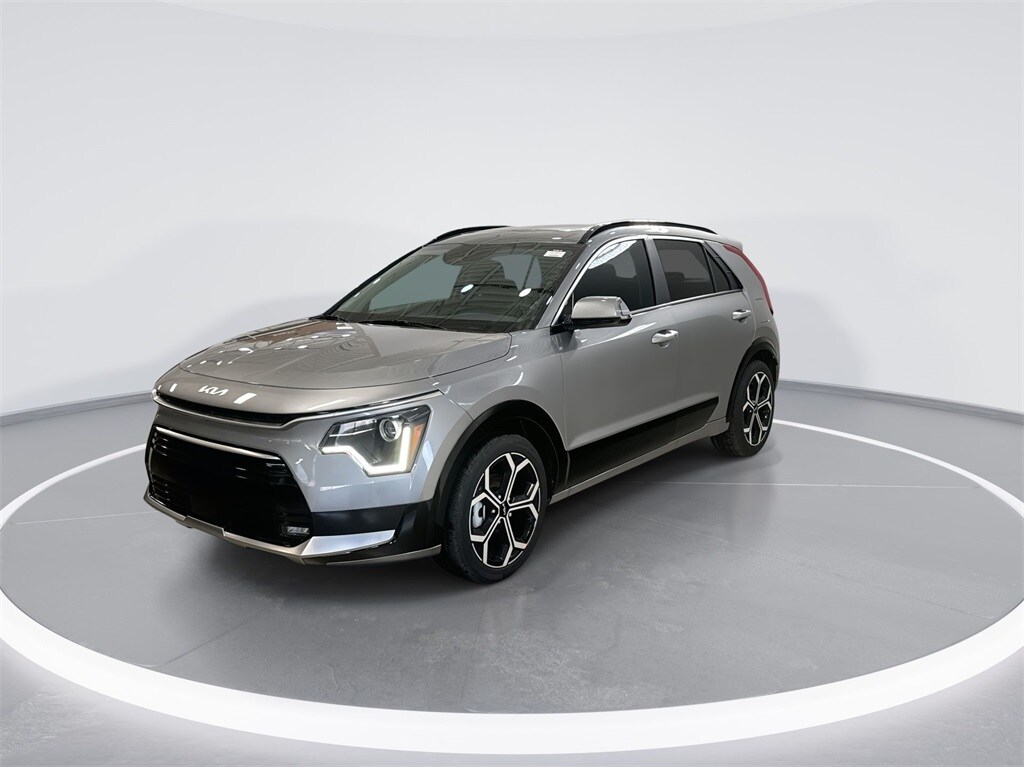 2025 Kia Niro EX Touring photo 3