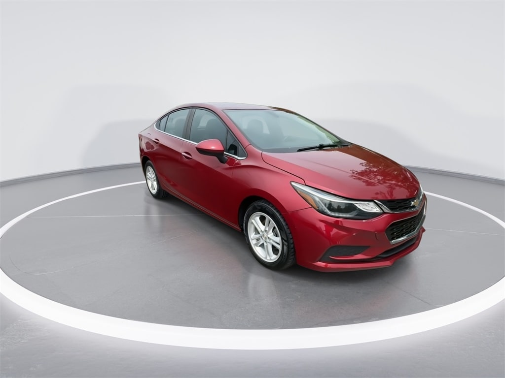 Used 2017 Chevrolet Cruze LT with VIN 1G1BE5SM5H7132819 for sale in Indianapolis, IN