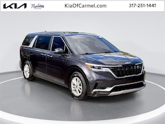 2023 Kia Carnival LX Minivan/Van