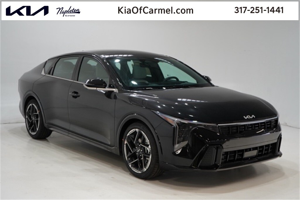 New 2025 Kia K4 GT-Line Sedan