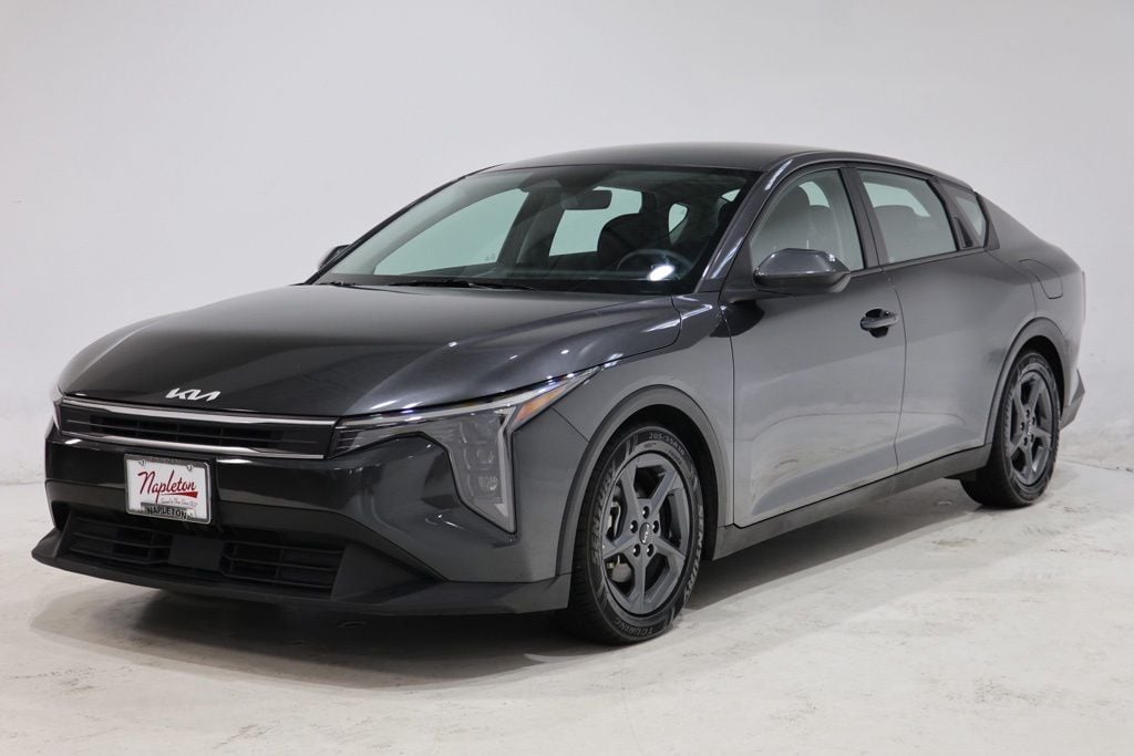 Used 2025 Kia K4 LXS Sedan