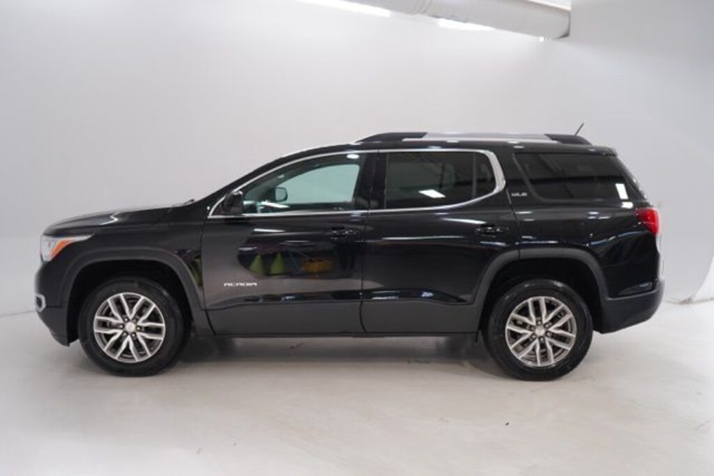 Used 2019 GMC Acadia SLE-2 SUV