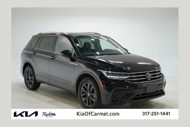 2022 Volkswagen Tiguan SE's photo