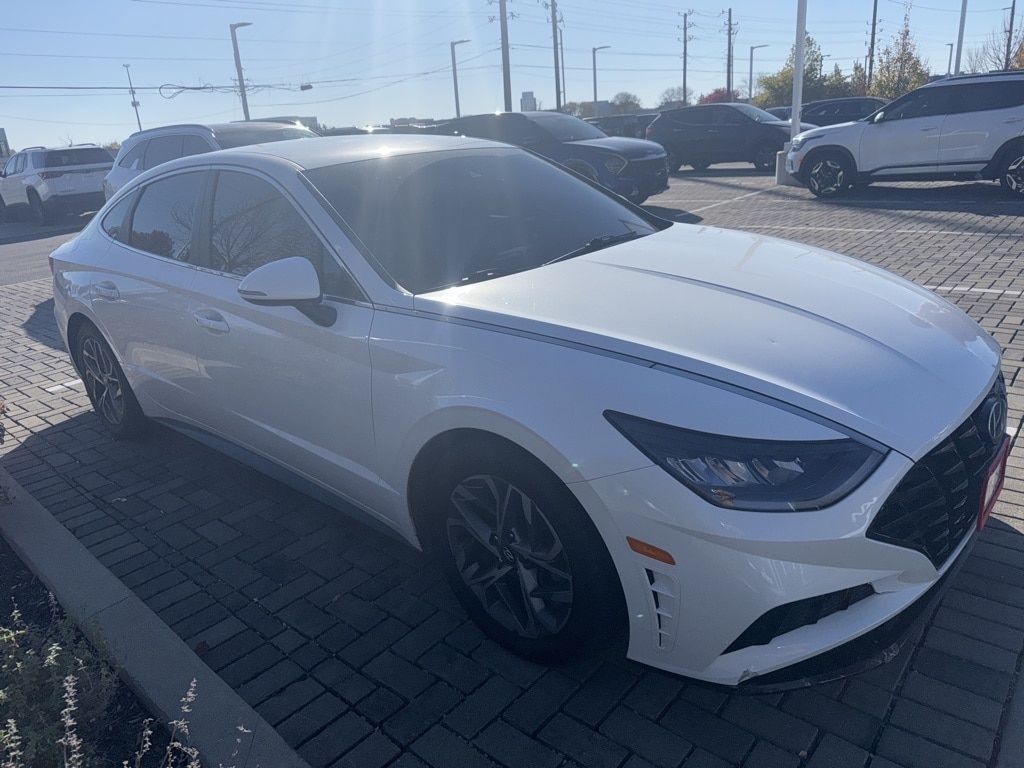 Used 2022 Hyundai Sonata SEL Sedan
