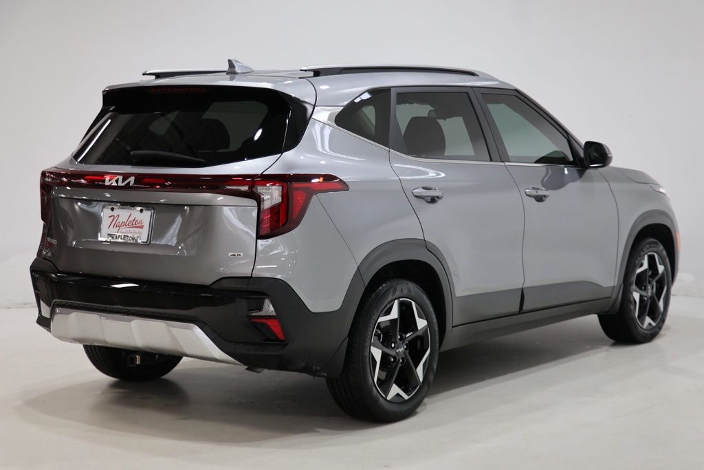2025 Kia Seltos EX - Photo 7