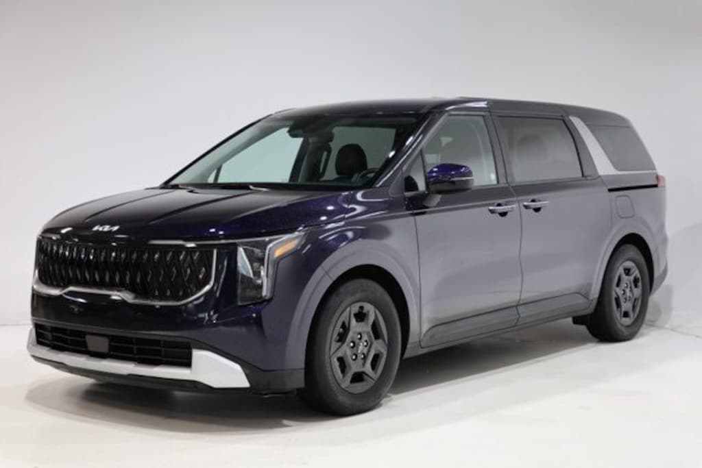 Used 2025 Kia Carnival LXS Minivan/Van
