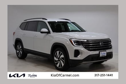 2025 Volkswagen Atlas 2.0T SE w/Technology SUV