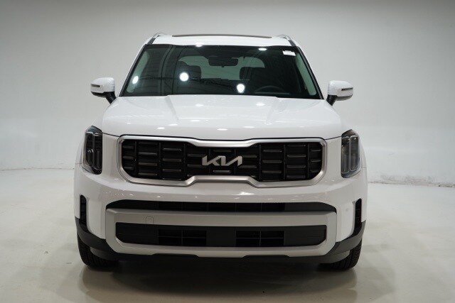2025 Kia Telluride S photo 2