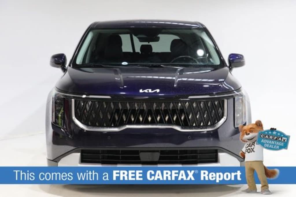 Used 2025 Kia Carnival LXS Minivan/Van