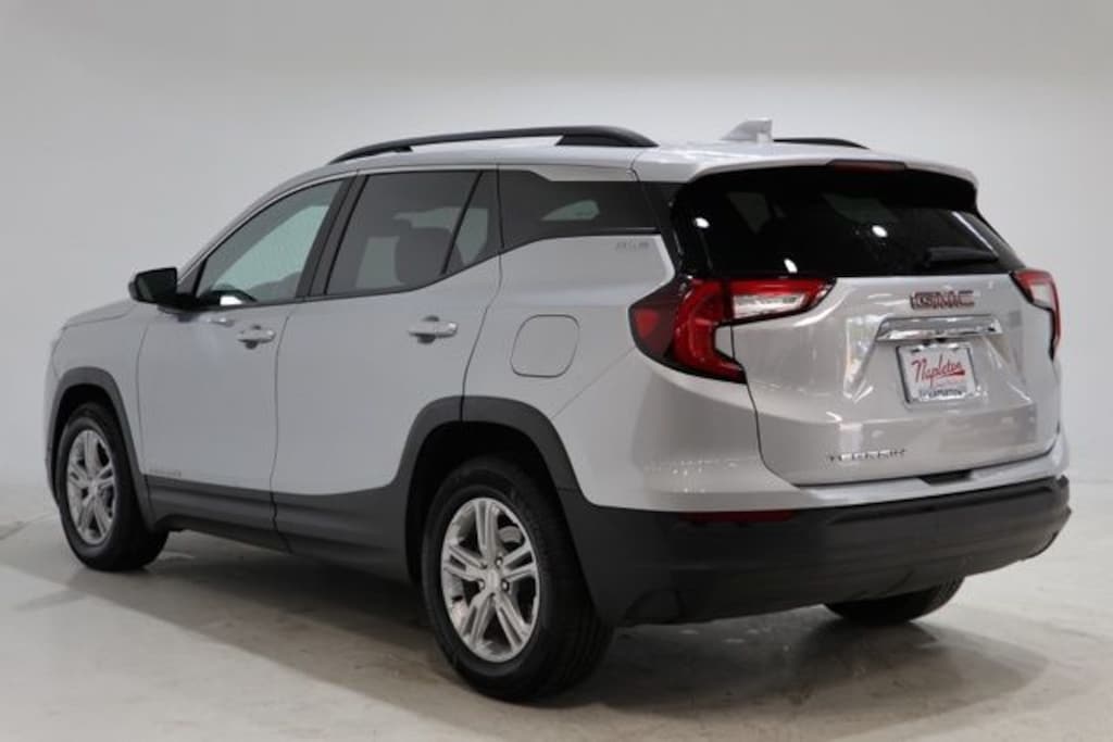 Used 2022 GMC Terrain SLE SUV