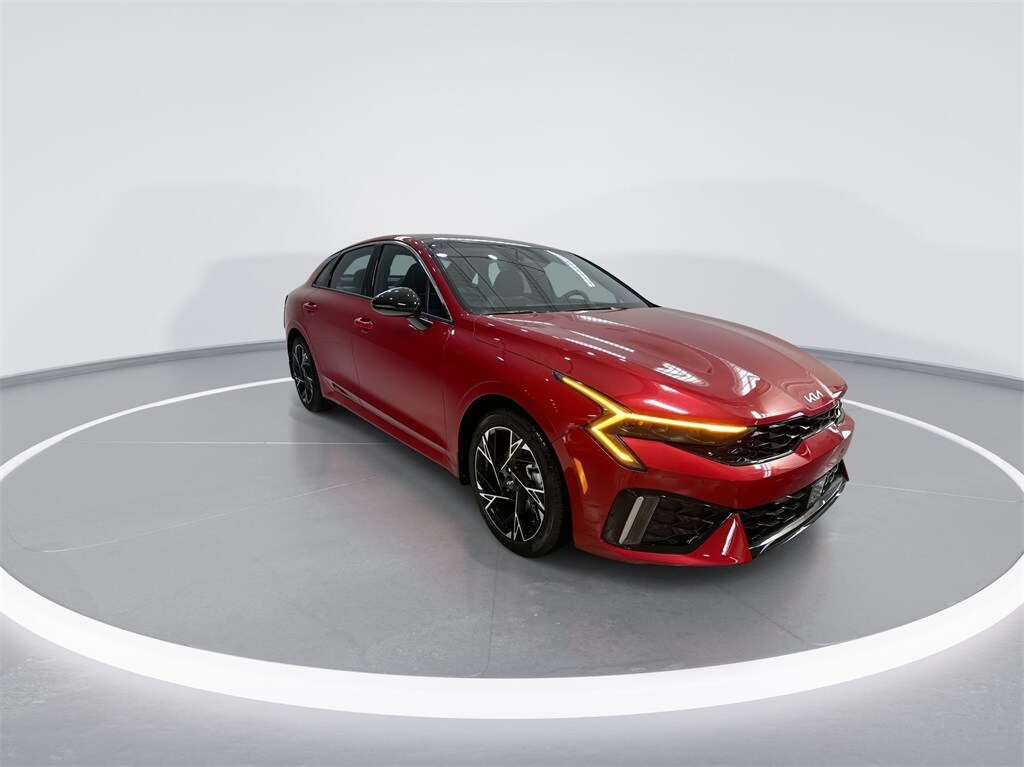 2025 Kia K5 GT-Line photo 2