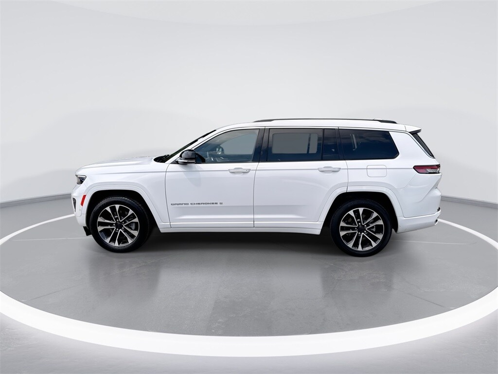 2022 Jeep Grand Cherokee Overland photo 4