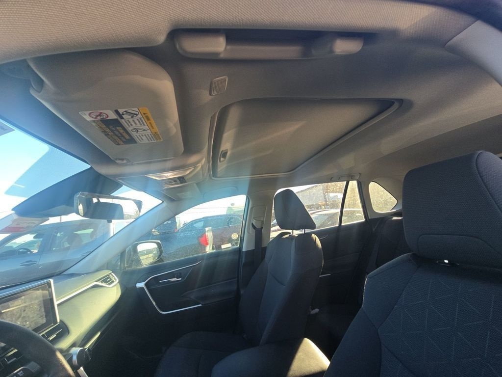 Used 2025 Toyota RAV4 XLE SUV