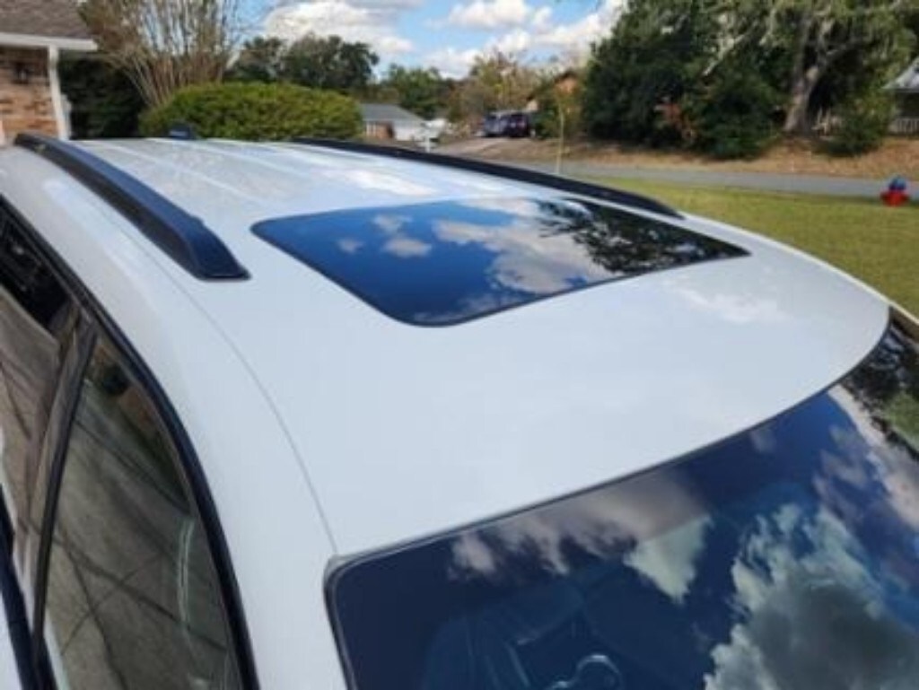 2023 Jeep Grand Cherokee Laredo Altitude photo 2