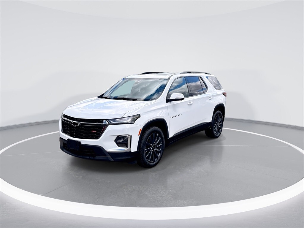 2023 Chevrolet Traverse RS photo 3