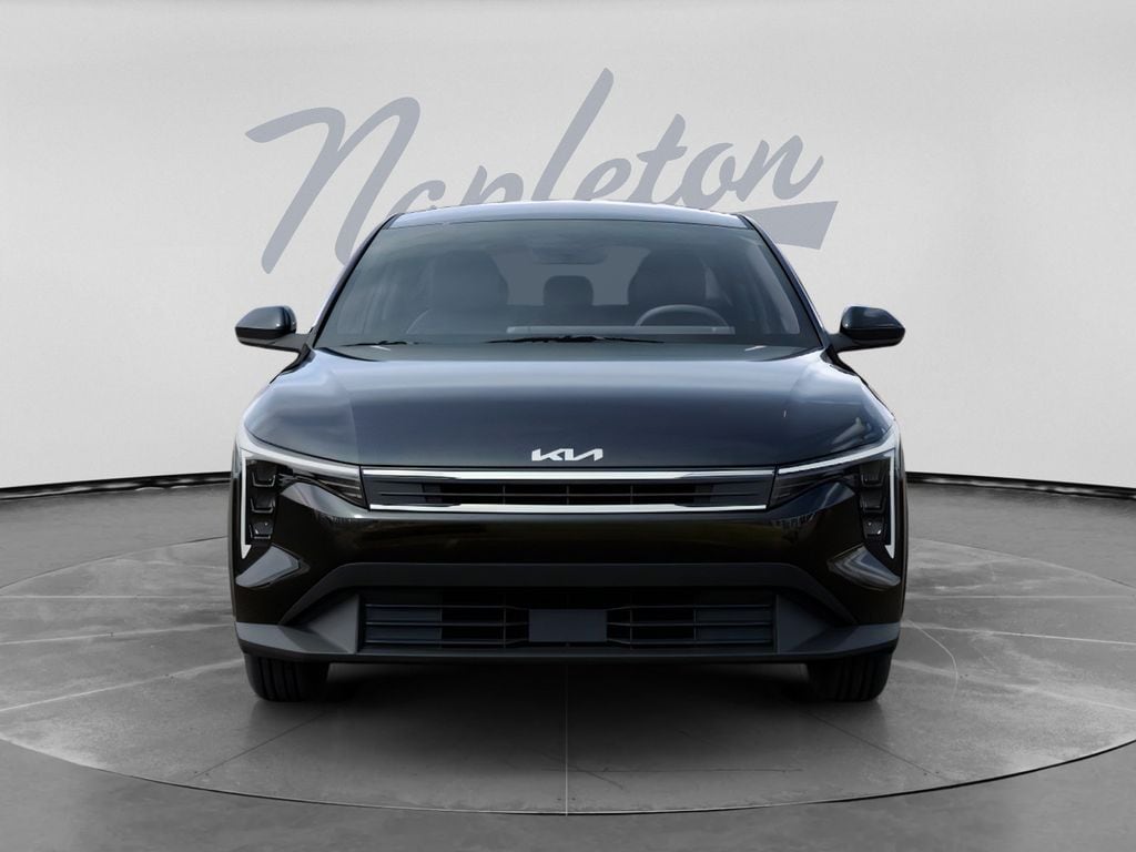 New 2026 Kia K4 LXS Sedan