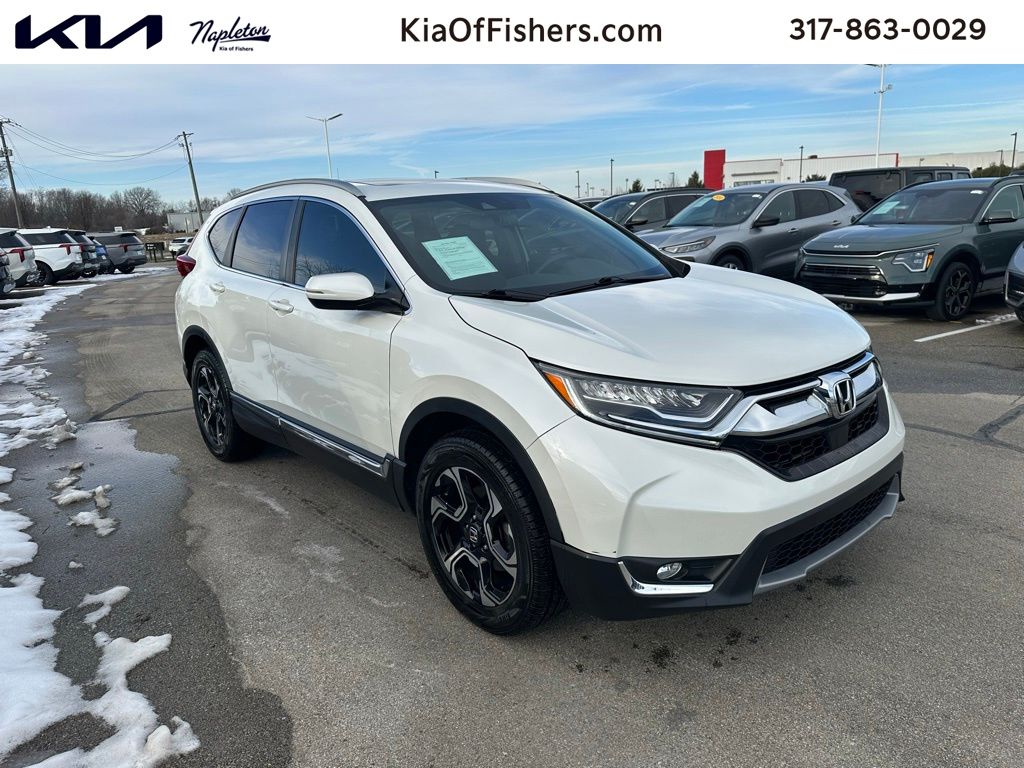 2018 Honda CR-V Touring's photo