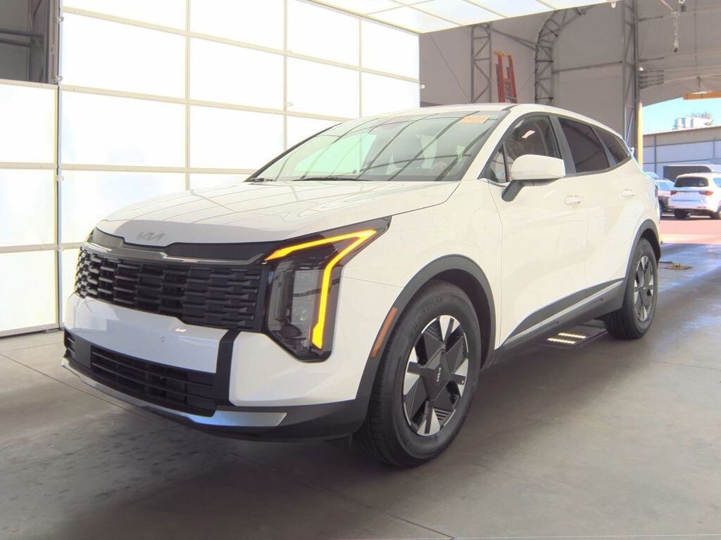 Used 2026 Kia Sportage Hybrid LX SUV