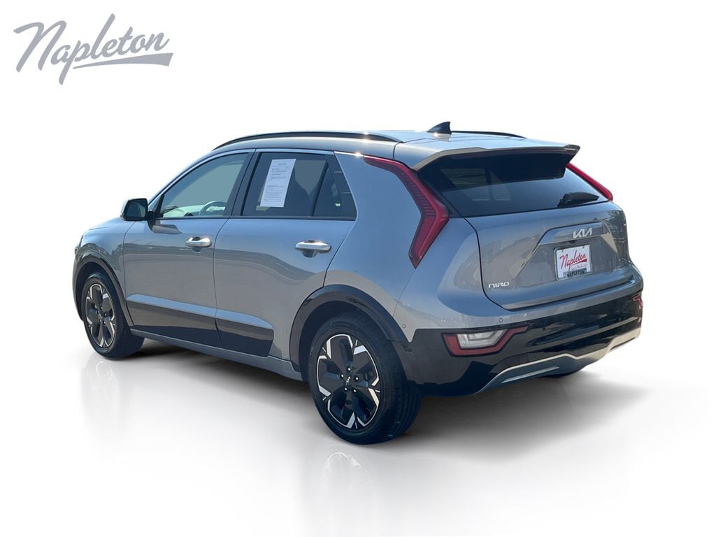 Used 2023 Kia Niro EV Wave SUV