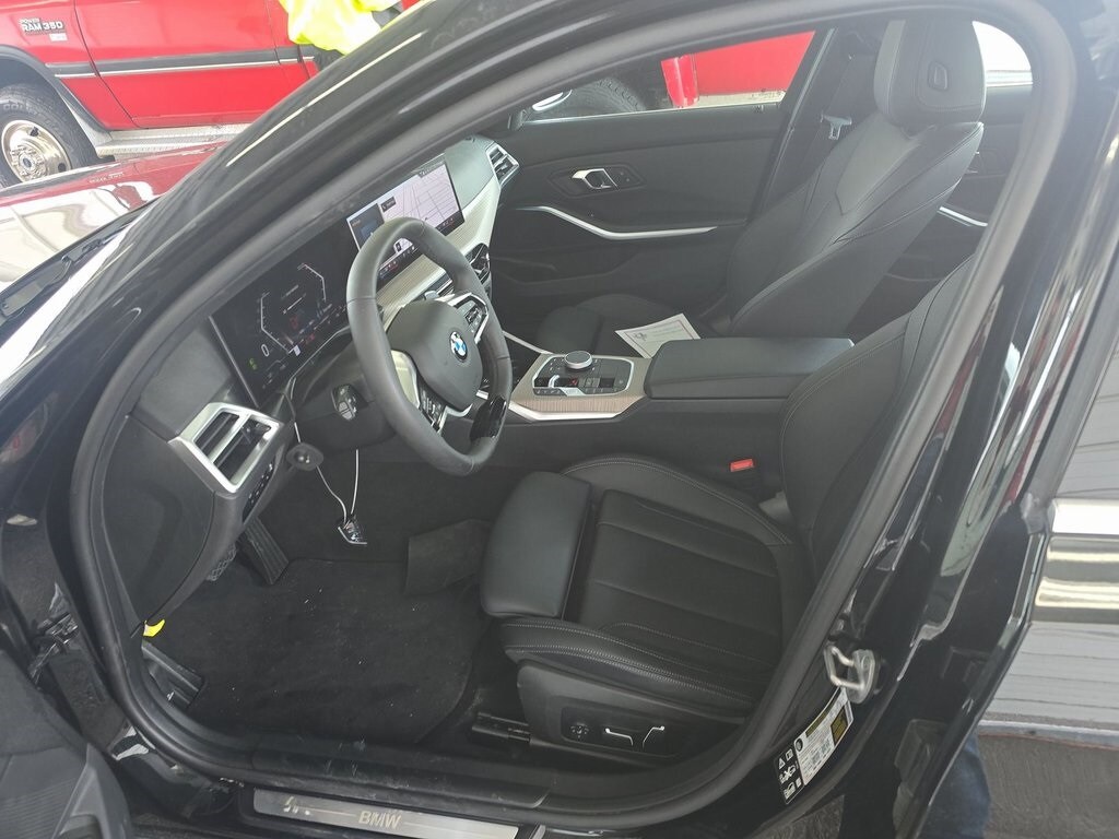 2025 Bmw 330i xDrive photo 4