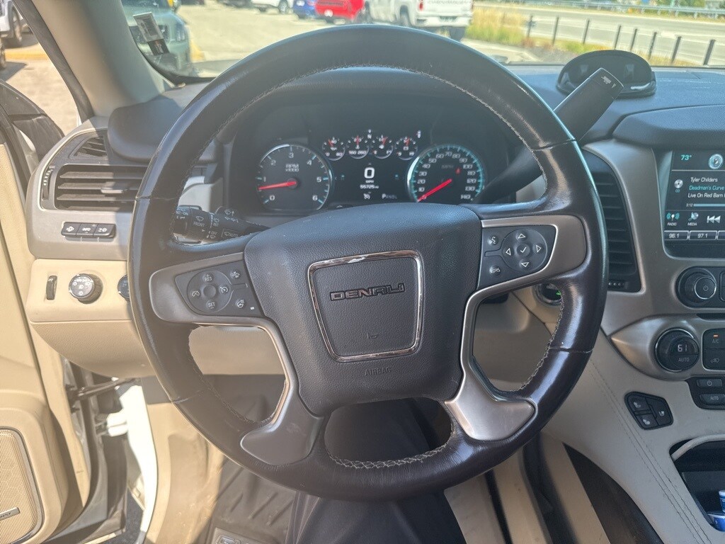 2018 Gmc Yukon XL Denali photo 2